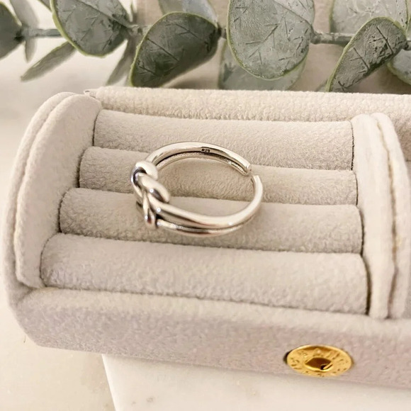 925 Sterling Silver Knot Ring Dainty Ring Twist Ring Minimalist Ring Band - Picture 12 of 12